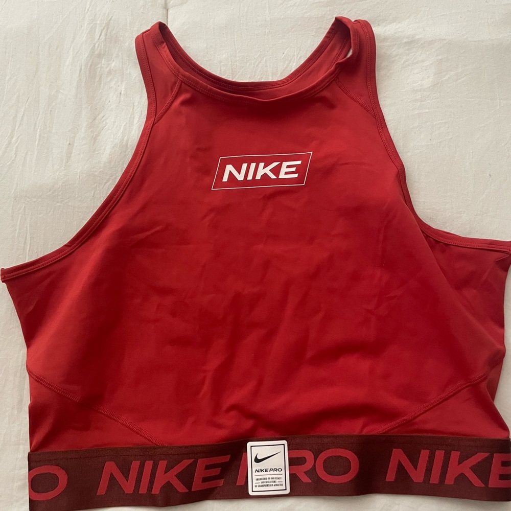 Nike Pro Sports Bra
